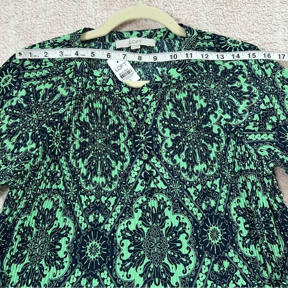 NWT LOFT Green Navy Long Sleeve Dress Knee Length Plisse Pleat Puff Sleeve Small - Picture 6 of 13